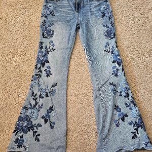 Driftwood Farrah Full-Leg Embroidered Jeans, EUC, sz 32